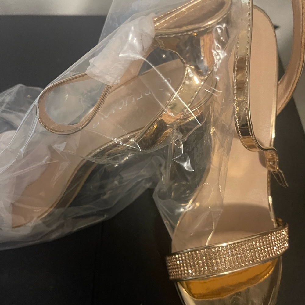 Women Delicacy Rose Gold Shoes